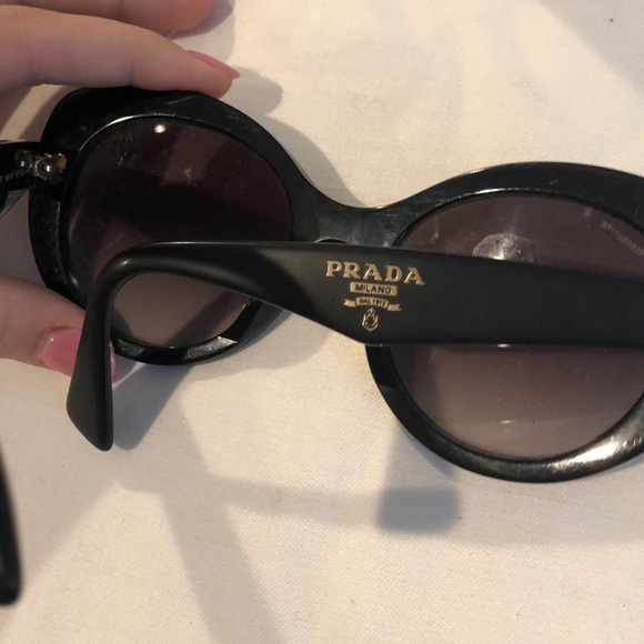 Real Prada sunglasses. On sale today only for $120 - Picture 2 of 2